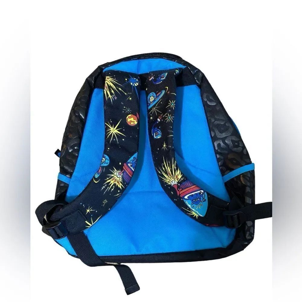 The Grawzulz’s Backpack - Picture 5 of 6